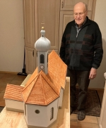 Bild: Neues Kirchenmodell im Museum